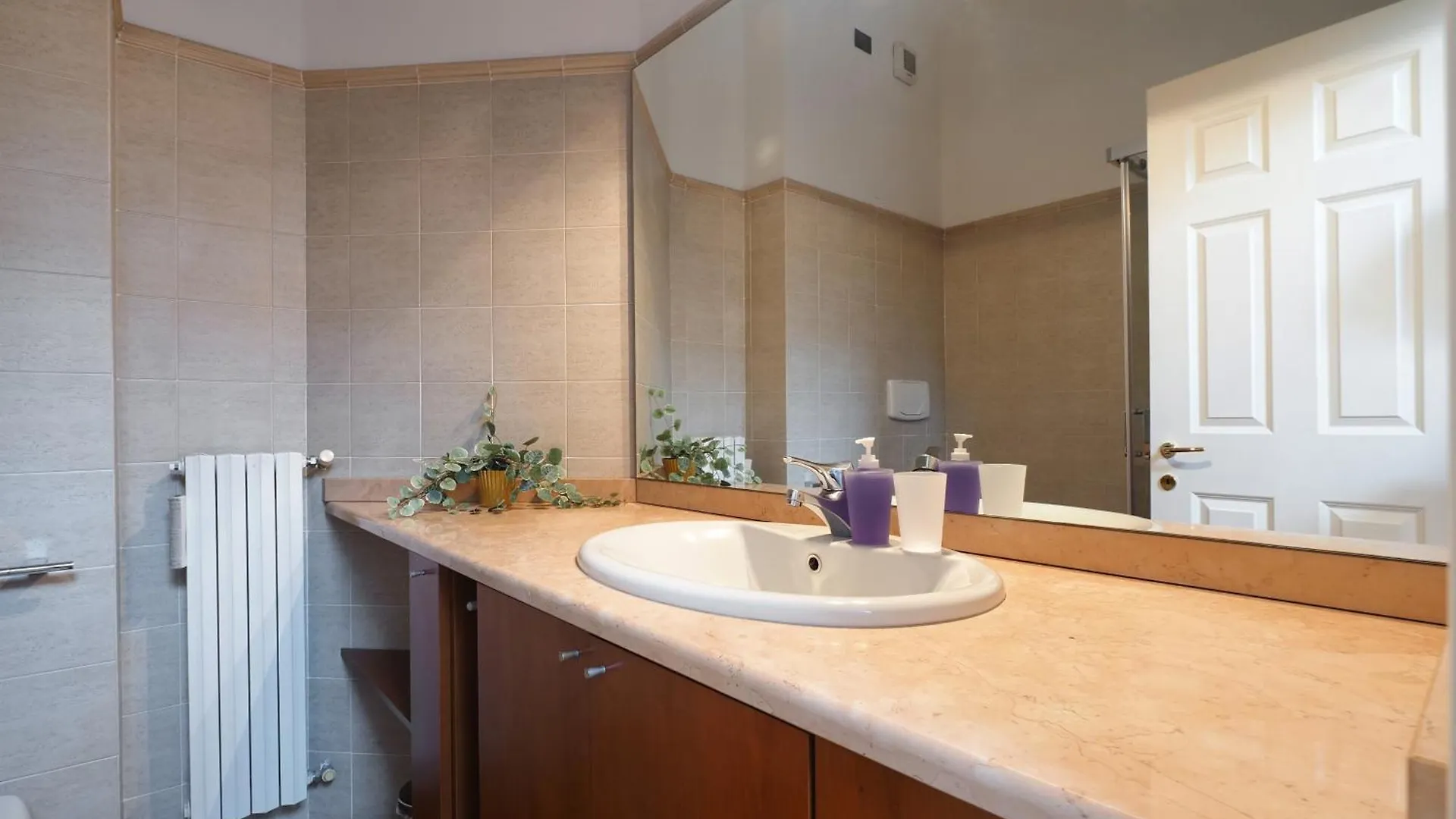 Apartamento Primopiano - Pavia C Milán Italia